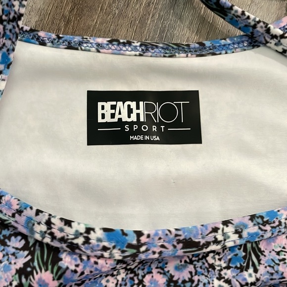 Beach Riot Jordan Floral Lavender Unitard Workout Romper Onesie XS - Picture 4 of 6